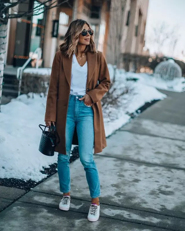 Chocolate Brown Oversized Coat with White Trainers and Blue Jeans