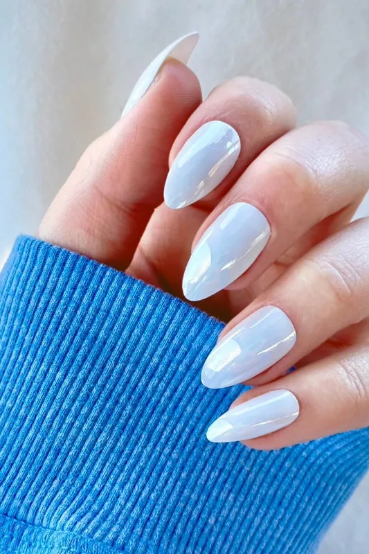 How Long Should Nails Be Under UV Light? The Right Timing for Flawless Gel Nails 4 Signs Your Nails Are Fully Cured