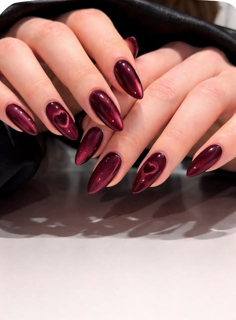 Burgundy Cat Eye Short Oval Nails with a Heart Accent for Cold Weather Events