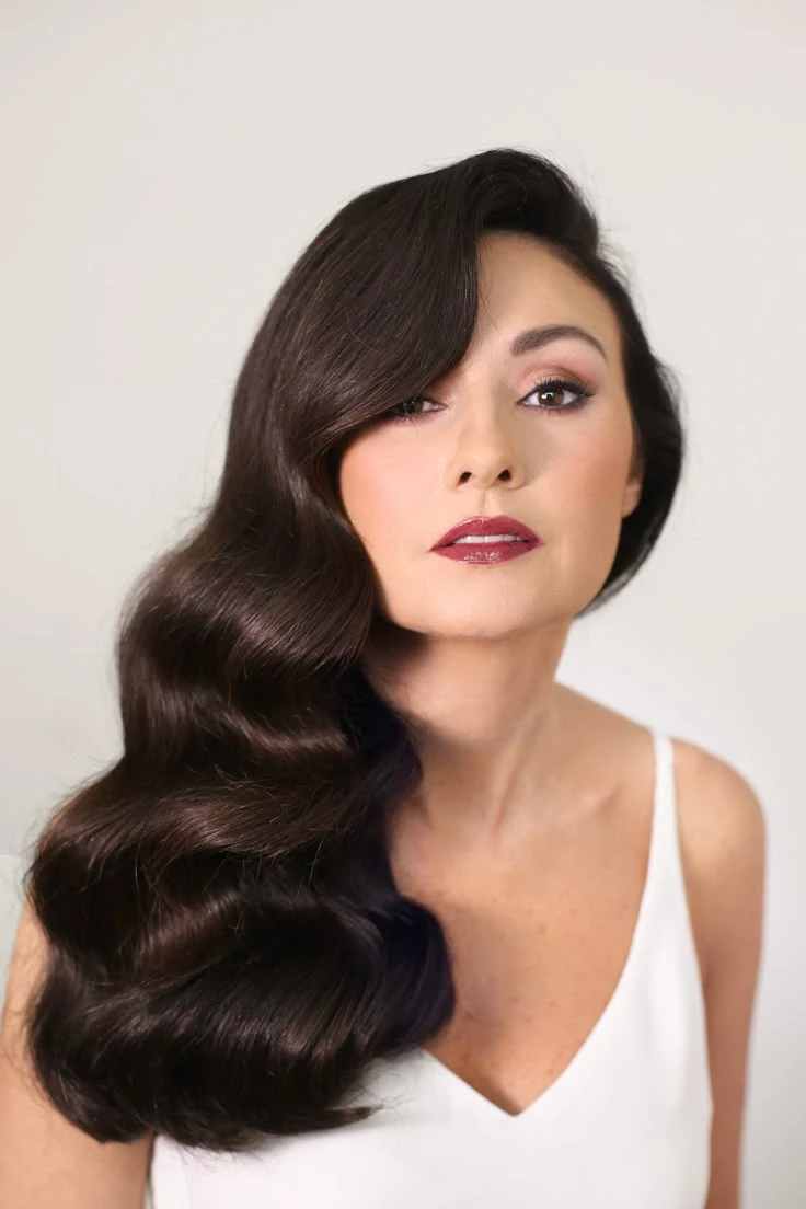 Deep Side Part Long Waves with a Flowing, Romantic Finish