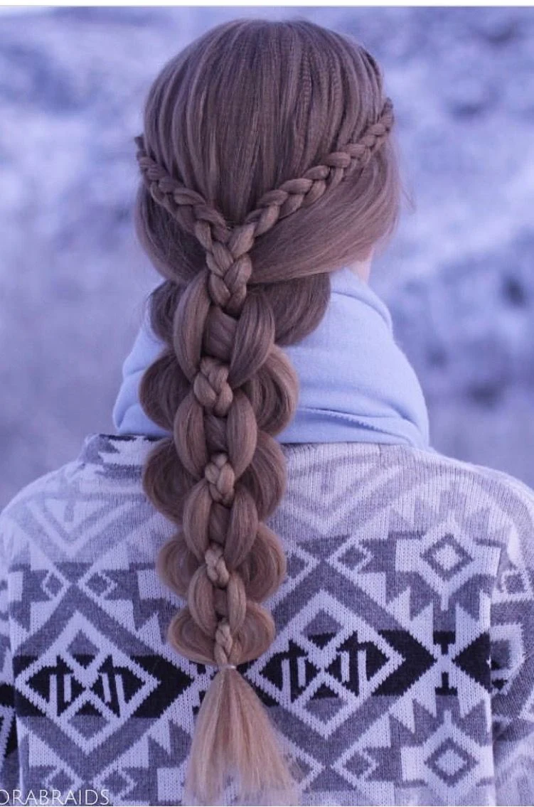 38 Hat Proof Braided Hairstyles for Cold Commutes with No Frizz - Idea 8