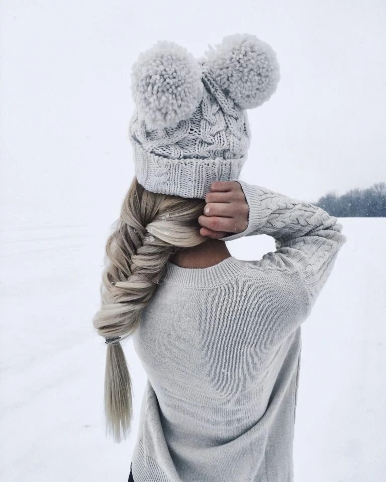 38 Hat Proof Braided Hairstyles for Cold Commutes with No Frizz - Idea 16
