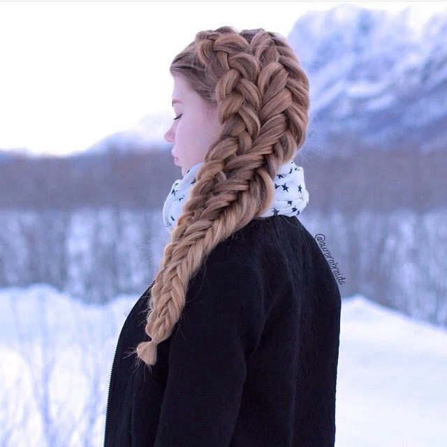 38 Hat Proof Braided Hairstyles for Cold Commutes with No Frizz - Idea 19