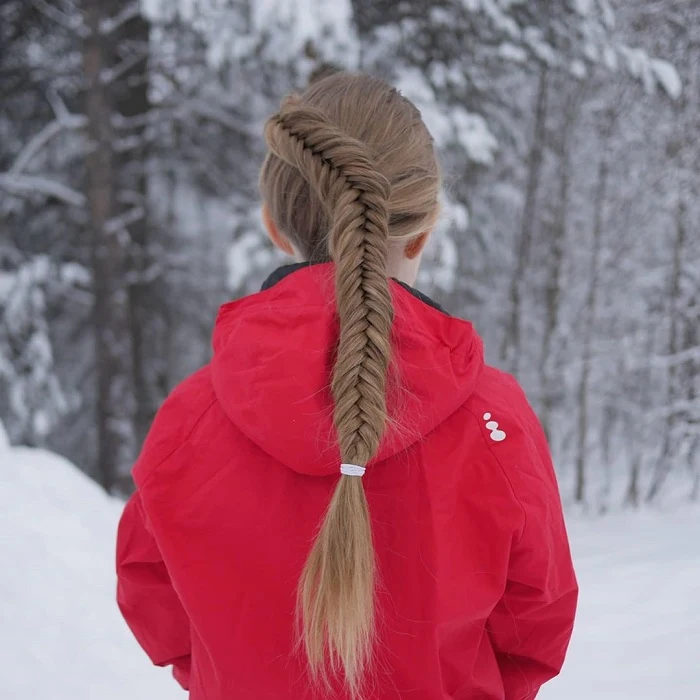 38 Hat Proof Braided Hairstyles for Cold Commutes with No Frizz - Idea 37