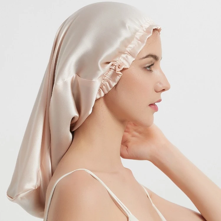 50 Hat Proof Hairstyles for Long Hair with a Silk Lined Cap Trick - Idea 27