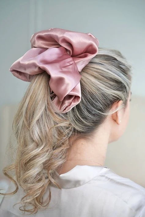 50 Hat Proof Hairstyles for Long Hair with a Silk Lined Cap Trick - Idea 30