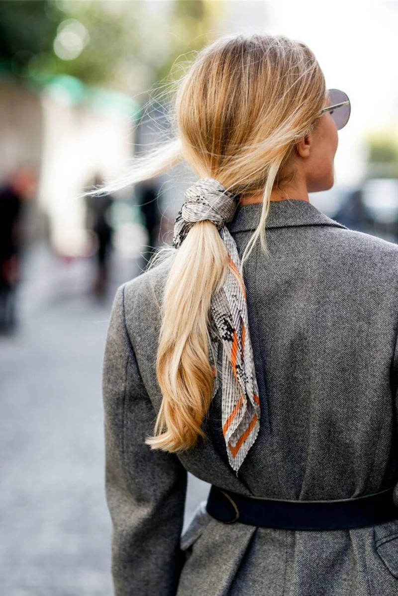 30 Hat Proof Low Ponytail Hairstyles for Winter Walks - Idea 18
