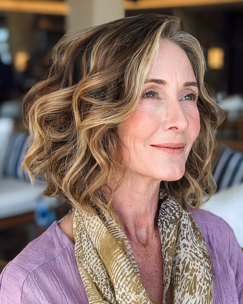 Smooth Centre-Part Waves With Honey Highlights