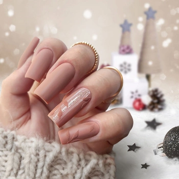 38 Matte Top Coat Jelly Nails for Winter Everyday Wear That Are Soft, Natural and Easy to Live With 36 Matte Nude Square Nails with a Glitter Accent for Winter Everyday Wear