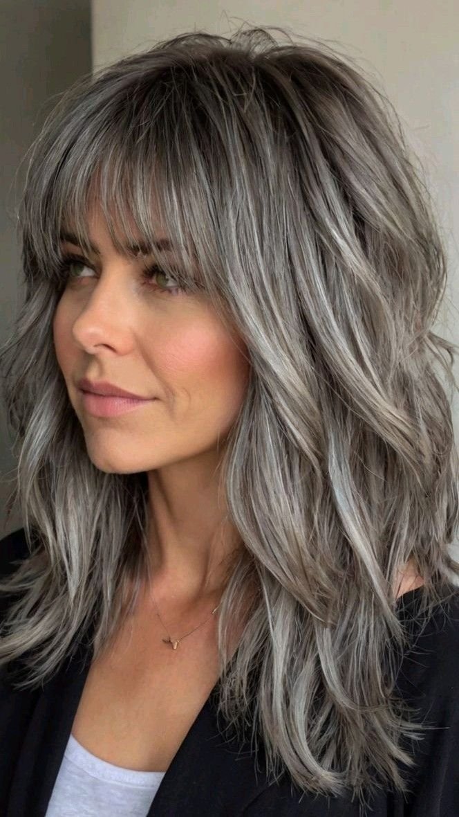 Natural Texture Spring Hairstyles For Thick Hair With A Layered Shape With A Relaxed Lived-In Wave, Blunt Ends With Soft Layers And Silver-Blended Brightness
