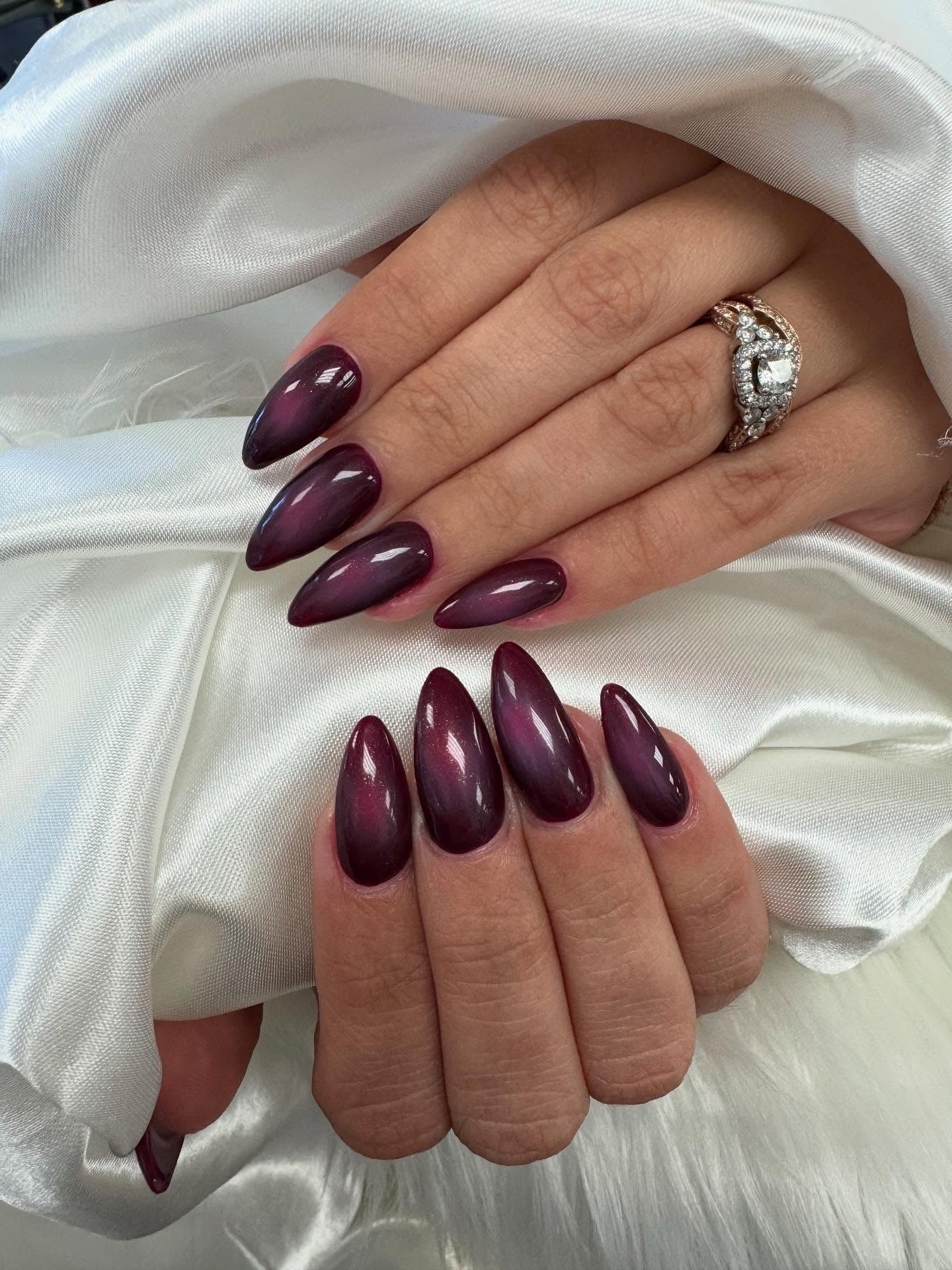 Almond Plum Cat Eye Nails for January Evenings