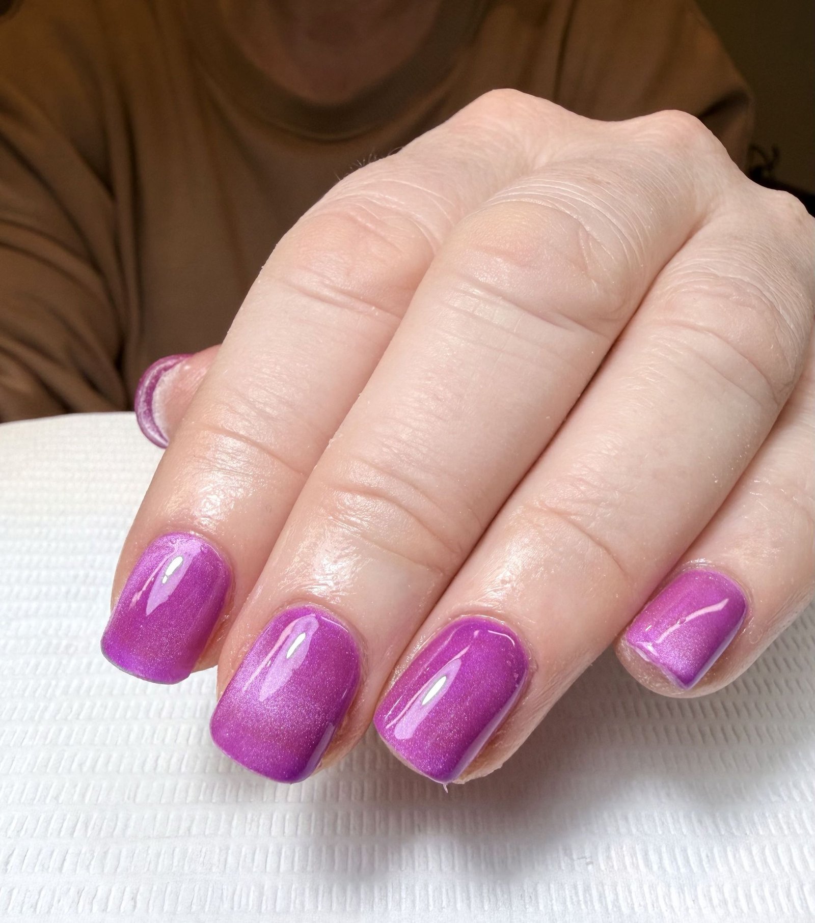 Bright Magenta Purple Cat Eye Nails for Winter Parties
