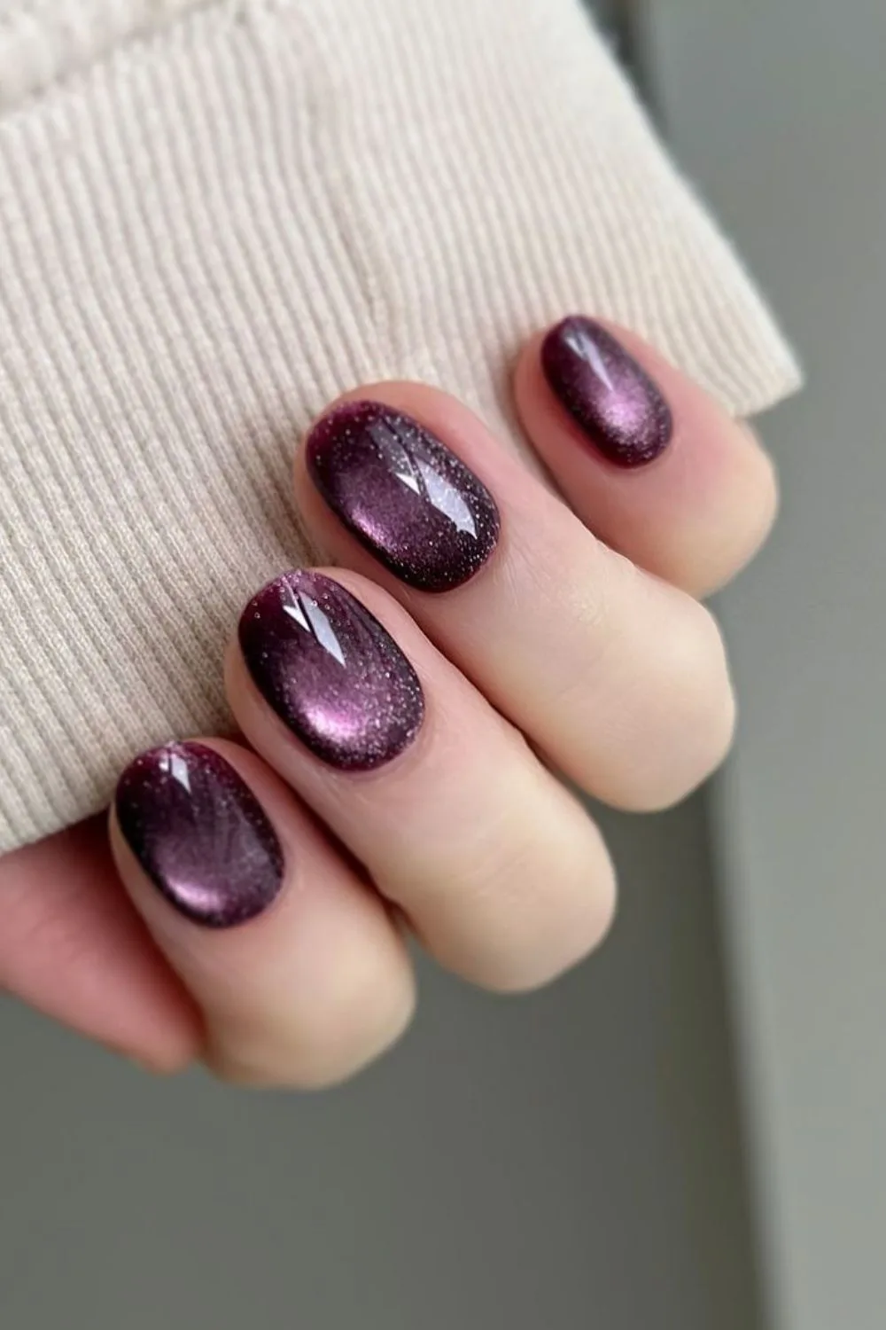 Short Dark Purple Glitter Cat Eye Nails for Winter Parties