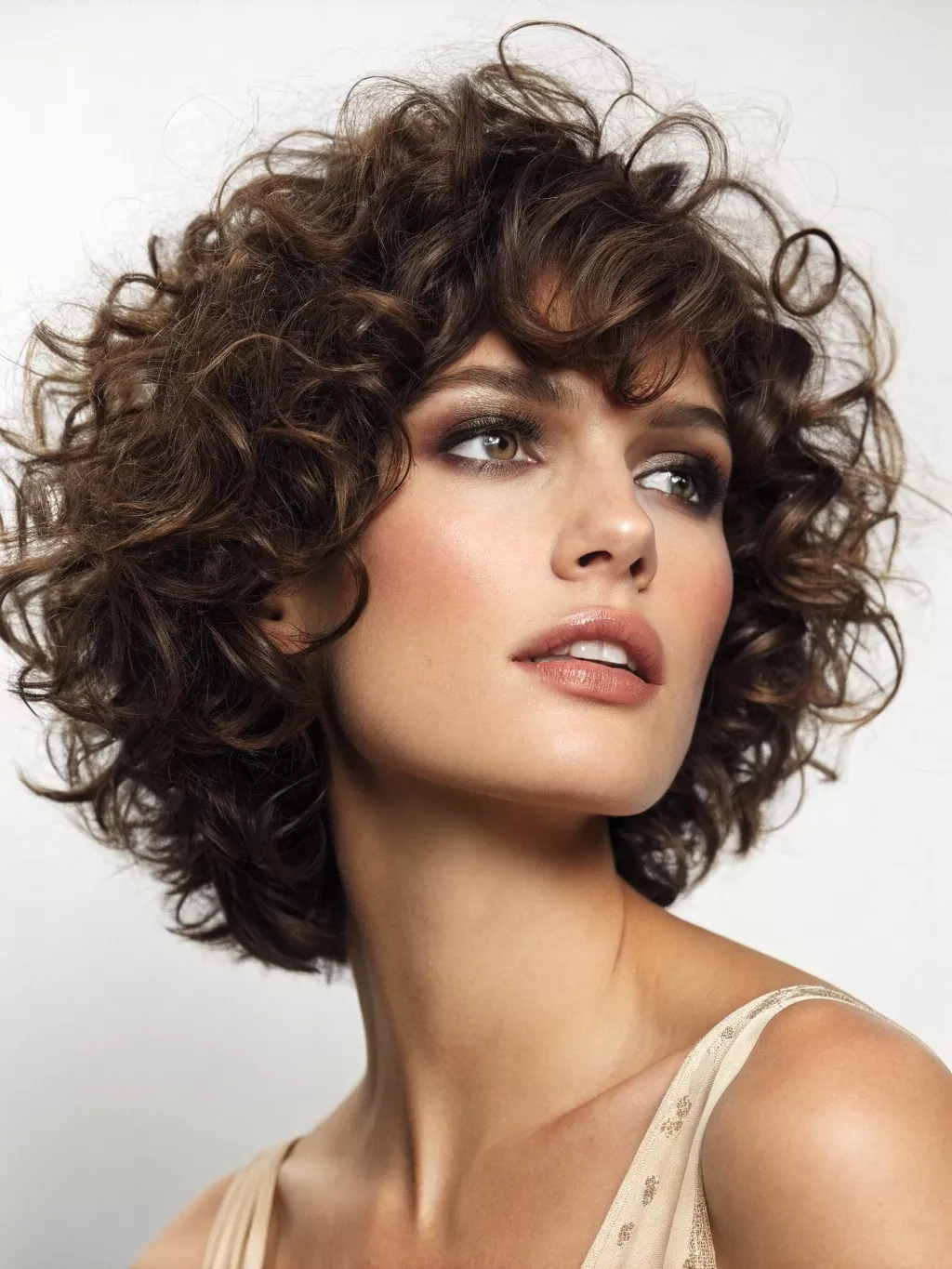Loose Natural Texture With Air-Dried Definition