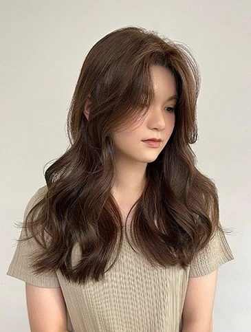 Romantic Medium Bends With Gentle Volume