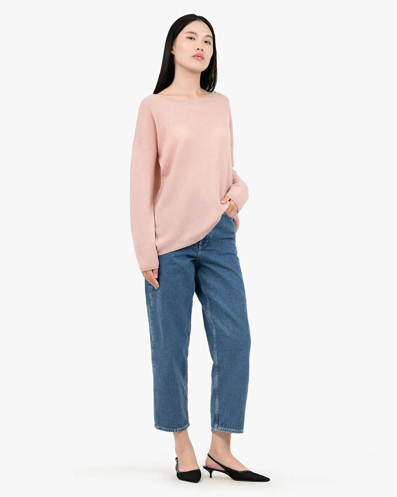 Dusty soft pink knit and jeans outfit with black pointed heels and a cashmere wrap