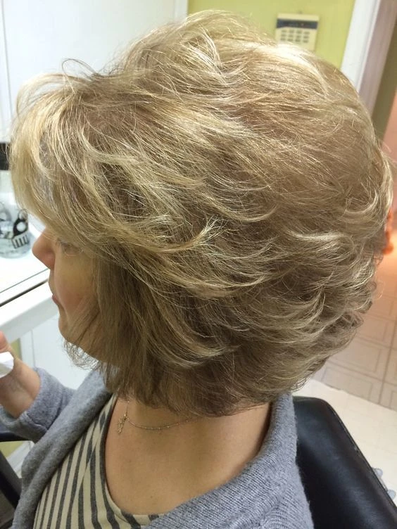 Classic Root-Lift Blowout for Fine Hair