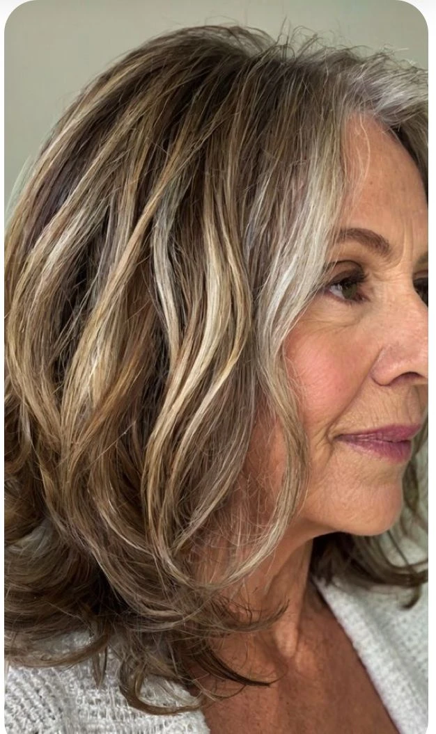 Soft Curls With Subtle Highlights
