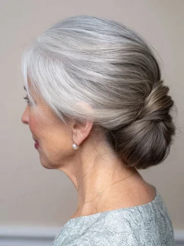 40 Winter Chignon Hairstyles for Women Over 70 with a Soft Low Bun - Idea 33