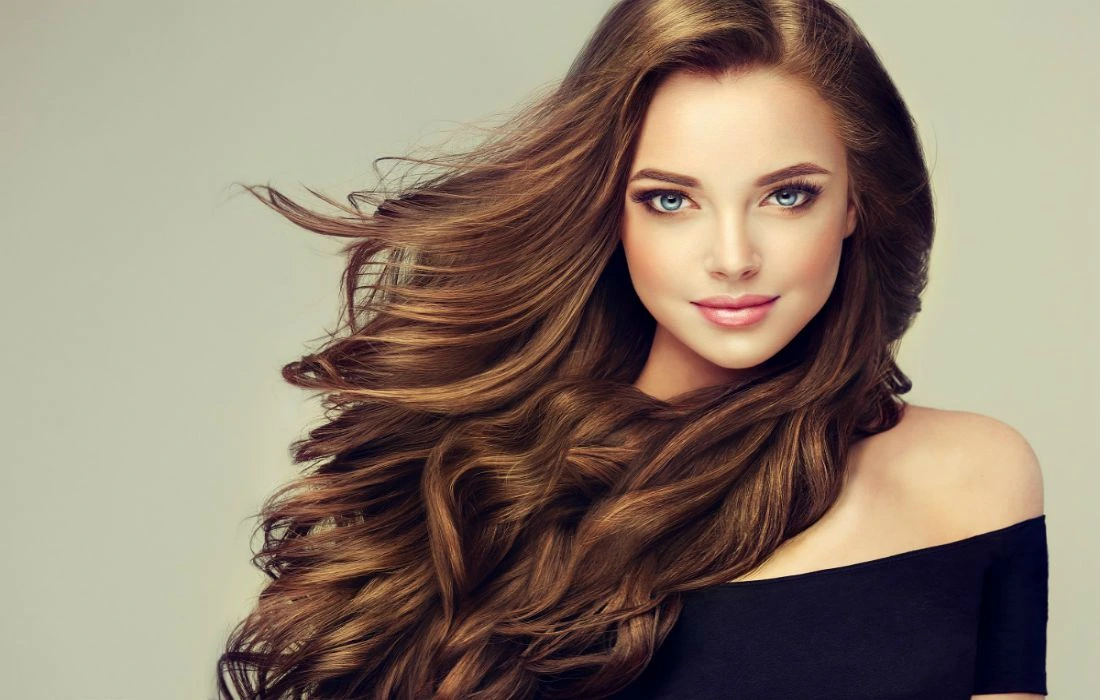 20 Winter Glass Hair Hairstyles For Women In Their 30s With A Deep Conditioning Routine That Are Sleek, Shiny and Polished 20 Hydrated Glass Lengths With Overnight Conditioning