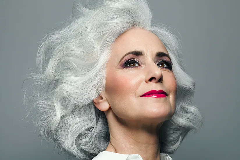 Polished Salon Blow-Dry Finish in Grey